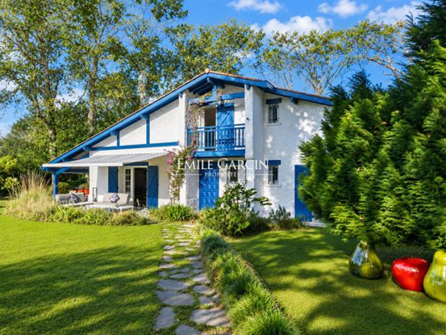 À vendre Anglet Maison avec jardin 'Domaine de Brindos'