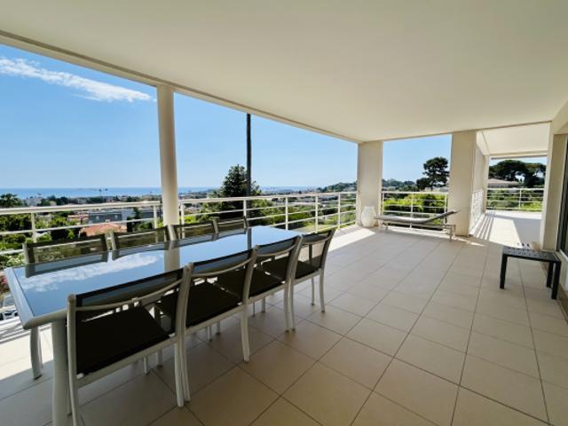 A VENDRE ANTIBES APPARTEMENT 4 PIECES NEUF STANDING