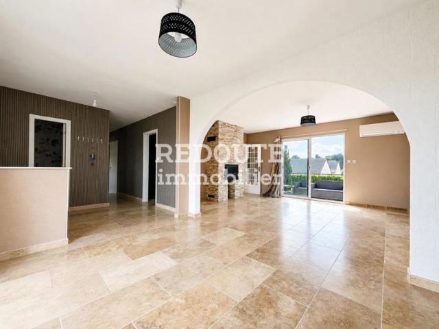 A VENDRE ASFELD MAISON PLAIN PIED T6 SOUS SOL ET JARDIN