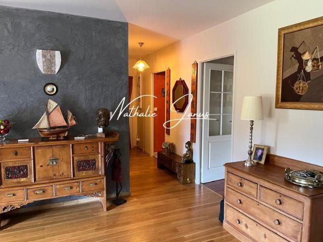 A vendre Appartement 4 pièces 91m2 Résidence le Prieuré à Etiolles