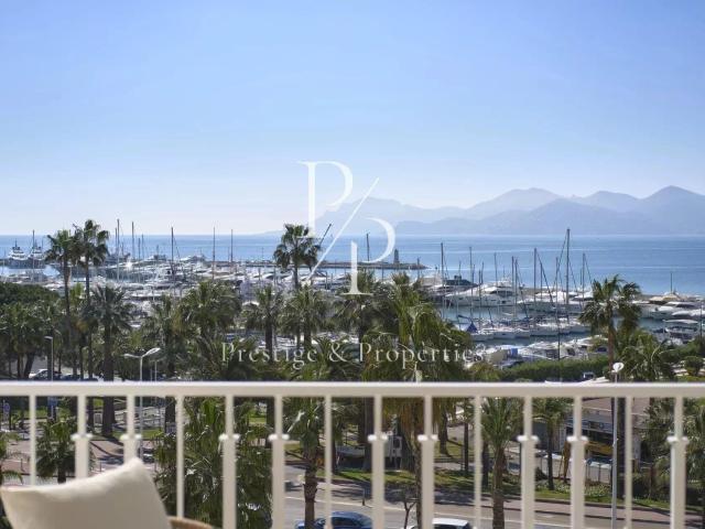A vendre Appartement 4 pièces vue mer et panoramique é. 100m² Cannes
