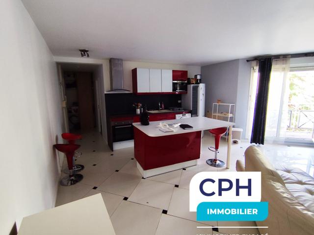 A vendre: Appartement 4 pièces à Cergy Référence 544