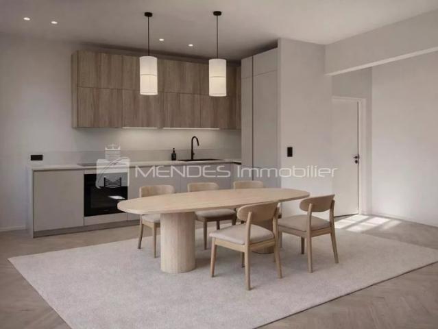 À VENDRE APPARTEMENT 4 PIÈCES À LA FRONTIÈRE DE MONACO
