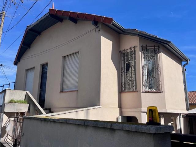 À VENDRE – Appartement 101 m² avec Parking privatif