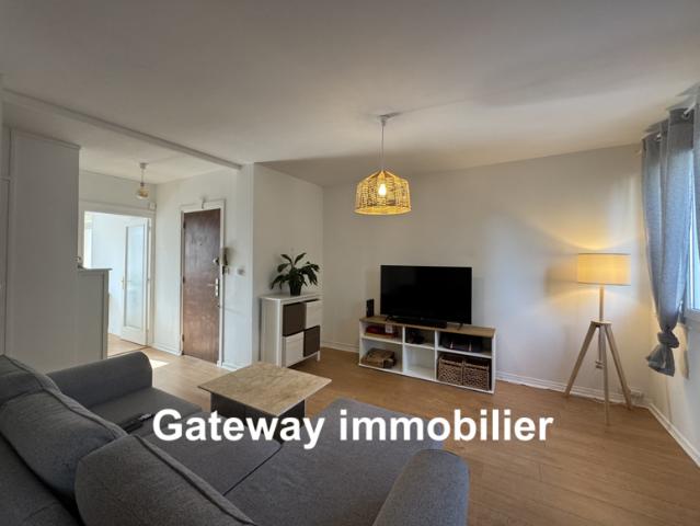 A VENDRE APPARTEMENT 1er ÉTAGE 67,46m2 À VICHY 03200