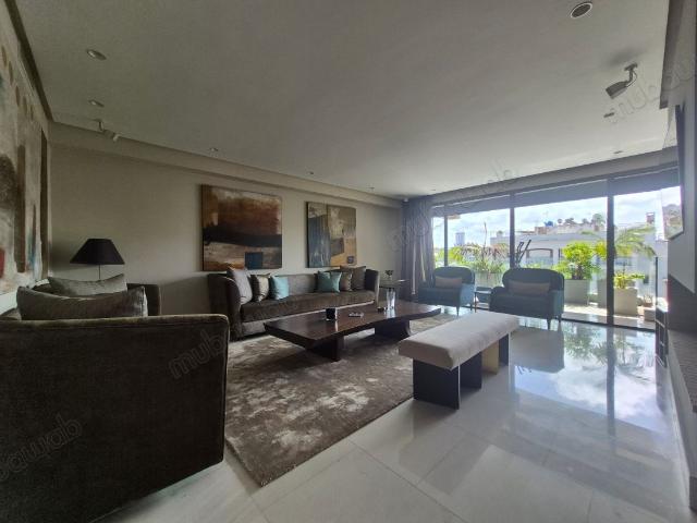 A Vendre Appartement 258 m2 Triangle d'Or