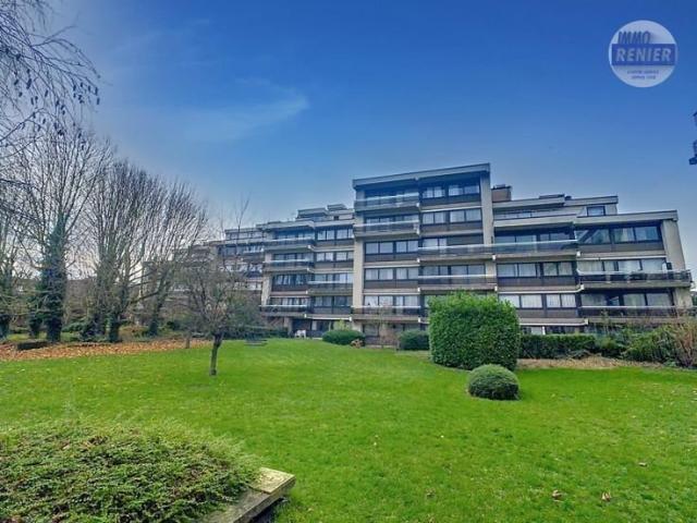 A VENDRE: Appartement 2 chambres, terrasse, 2 emplacements