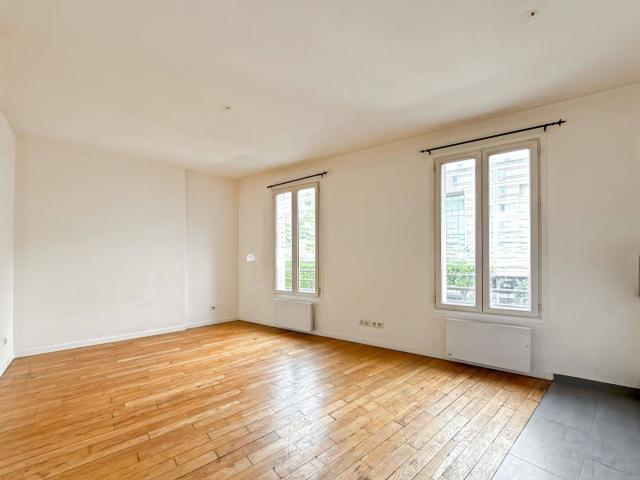 À vendre: Appartement 2 pièces à Paris 19 Dernier étage 70