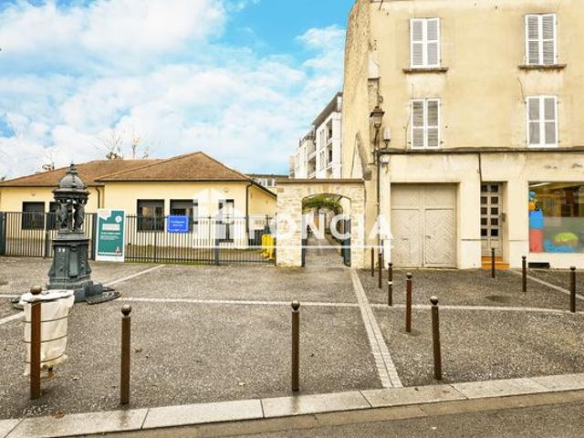À vendre – Appartement 2 pièces en plein centre ville