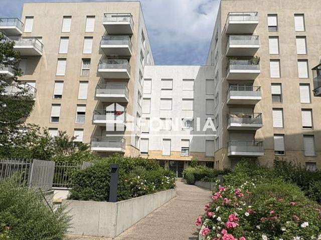 À vendre – Appartement 2 pièces proche gare avec parking
