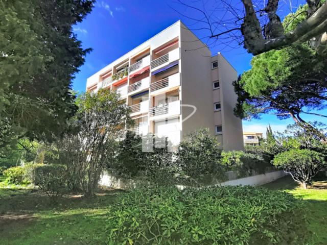A VENDRE APPARTEMENT 2 PIECES PROCHE PLAGES