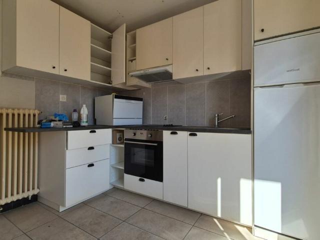 Monthey, appartement de 2.5 pièces à rénover | dreamo. Ch