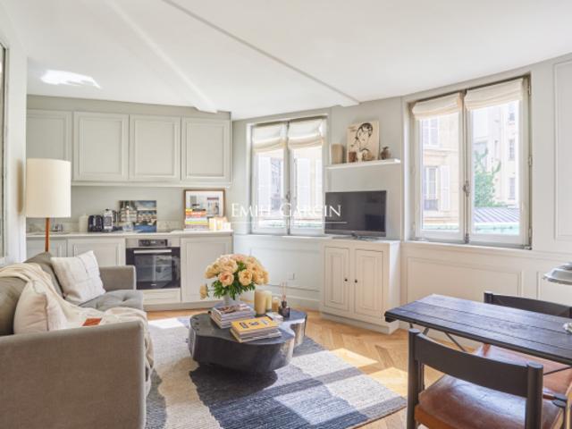 A vendre Appartement 38 m² Paris 75007 Saint Germain des Près