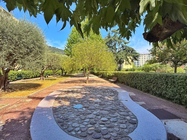 A VENDRE Appartement 3 pièces à vendre à Nice Pasteur
