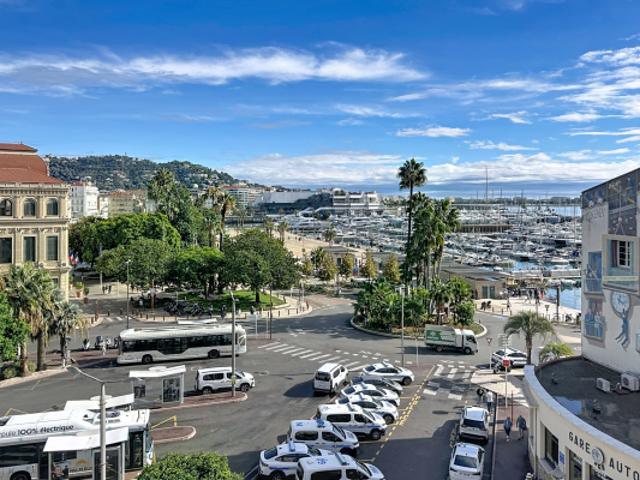 À vendre: appartement 3 pièces au coeur de Cannes