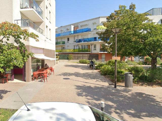À VENDRE APPARTEMENT T3 + CAVE 94000 CRETEIL