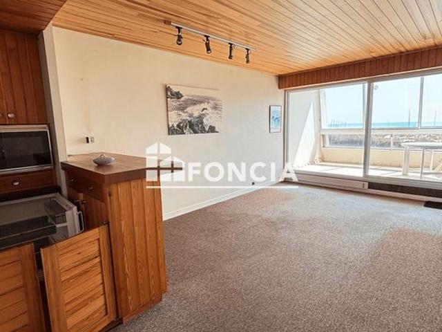 À vendre – Appartement T3 de 70 m² avec vue mer, cave et parking