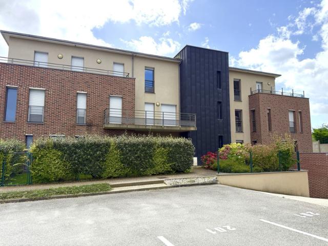 À vendre – Appartement T3 lumineux avec terrasse à Luneray, proche centre bourg