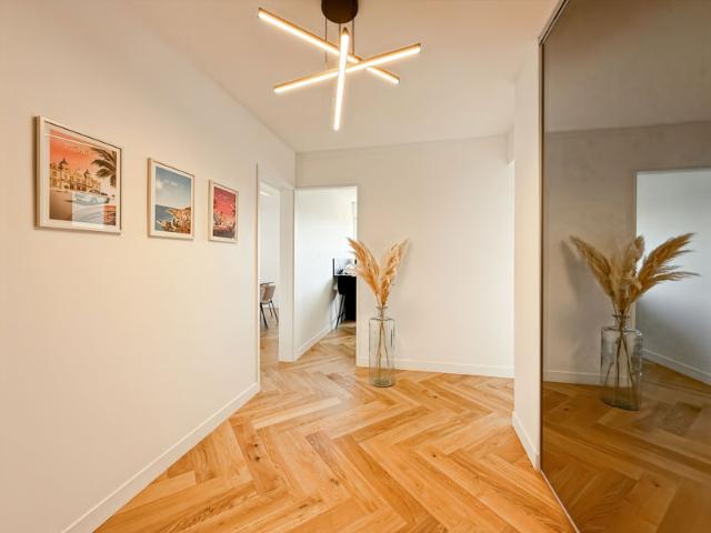 À vendre Appartement T3 rénové, traversant, balcon & parki
