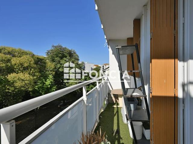 À vendre – Appartement T2 traversant de 52 m² avec terrasse, garage, cave et locataire en place