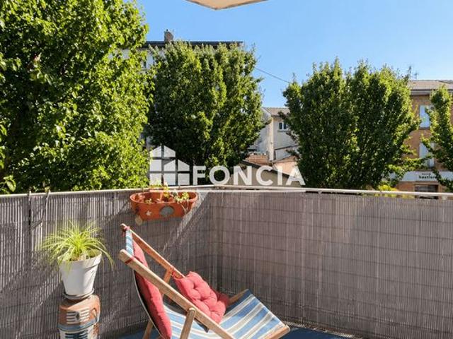 À VENDRE – Appartement T2 avec balcon et cave – Proche gare de Lozanne