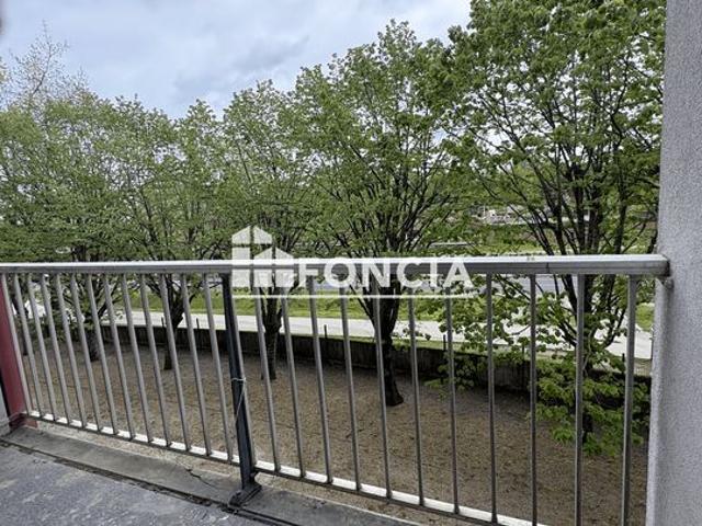 À VENDRE – Appartement T2 avec balcon et parking à Talence –