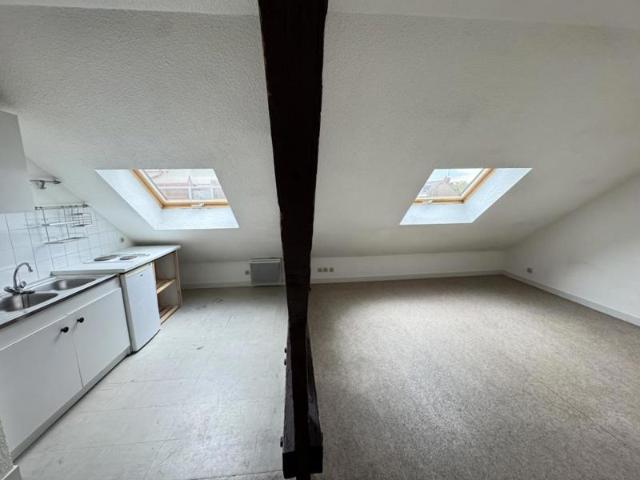 A VENDRE APPARTEMENT t2 avec parking quartier Lafayette Léta