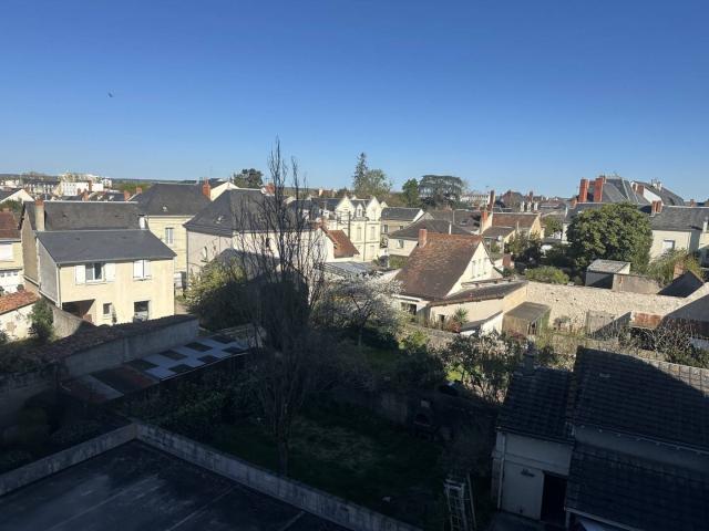 A vendre Appartement T2 bien placé, pas de travaux à prévoir tou