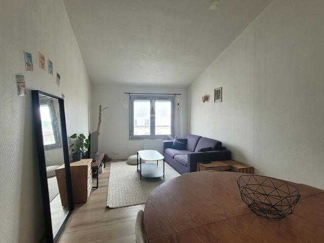 À vendre Appartement T2 meublé au coeur de La Rochelle Quartier Saint Nicolas