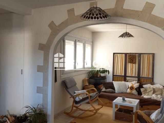 A vendre appartement t4/5 + cave a martigues 13500