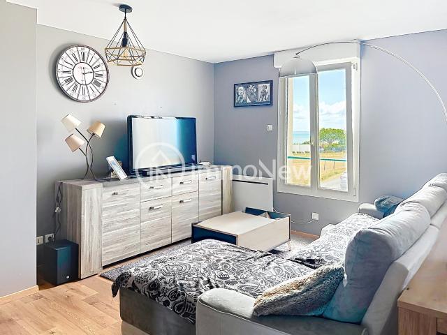 À VENDRE Appartement T4 avec vue sur la baie du Mont Saint Michel Champeaux 50530