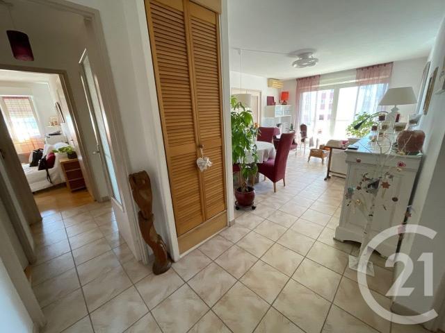 À Vendre Appartement T4 de 87 m² avec Terrasse et parking pr. 86m² La Seyne sur Mer