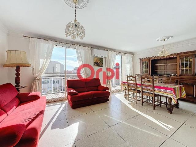 À Vendre – Appartement T4 de 88 m² – Hypercentre de Sainte Maxim