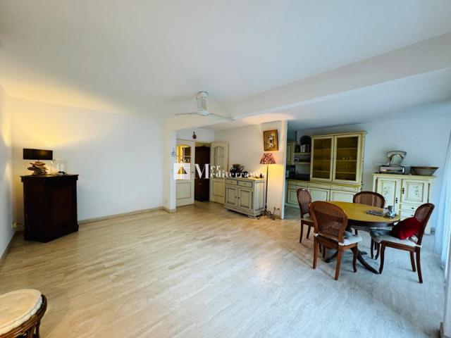 A VENDRE APPARTEMENT TRAVERSANT 4 PIECES 83240 CAVALAIRE