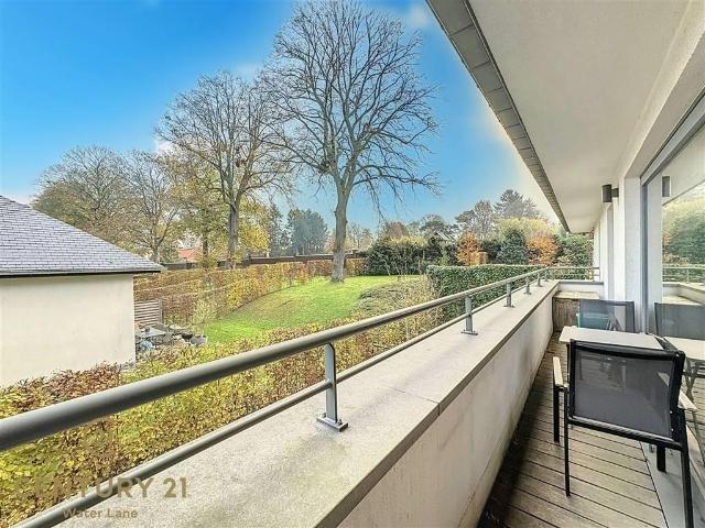 à vendre Appartement Waterloo Place de la Ferme Ecole