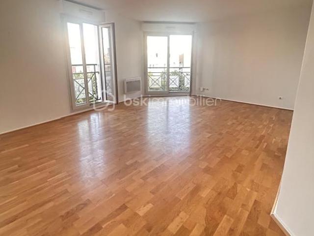 À VENDRE – APPARTEMENT À BONDY CENTRE VILLE