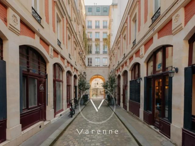 A VENDRE Appartement à rénover 75010 Passage du Désir 1 chambre