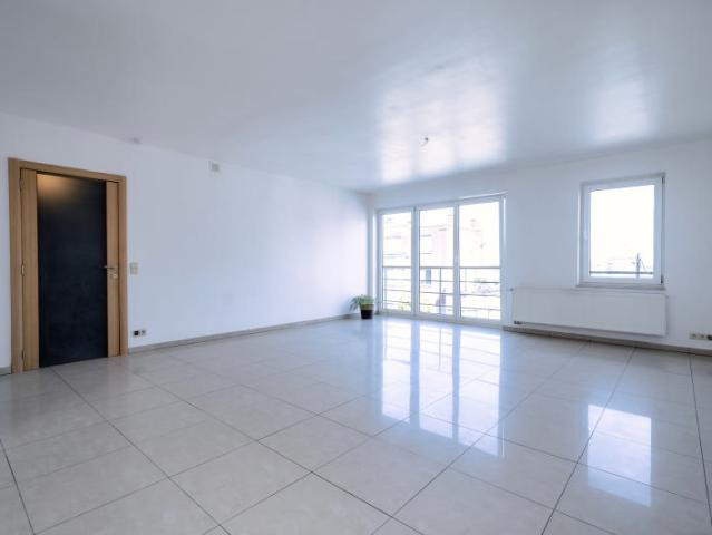 à vendre Appartement Ans Rue de l'Yser, 343/21