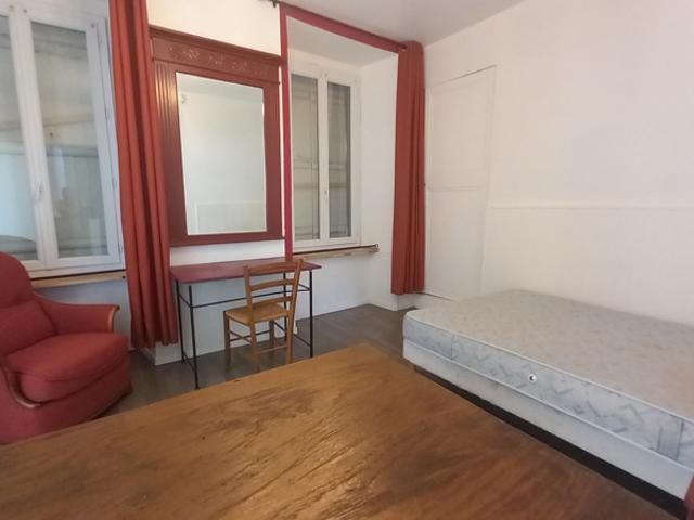 A VENDRE APPARTEMENT AU COEUR DE PAIMPOL