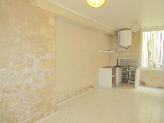 A Vendre Appartement De Type 2 Loue Secteur Bordeaux Victo. 31m² Bordeaux