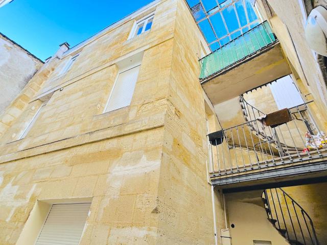 A Vendre Appartement De Type 2 Loue Secteur Bordeaux Victoi. 31m² Bordeaux