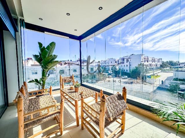 A vendre: appartement de deux chambres avec terrasse à Ain Diab