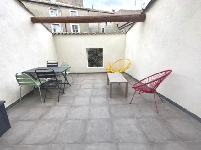 A VENDRE APPARTEMENT DUPLEX MEUBLE BEZIERS