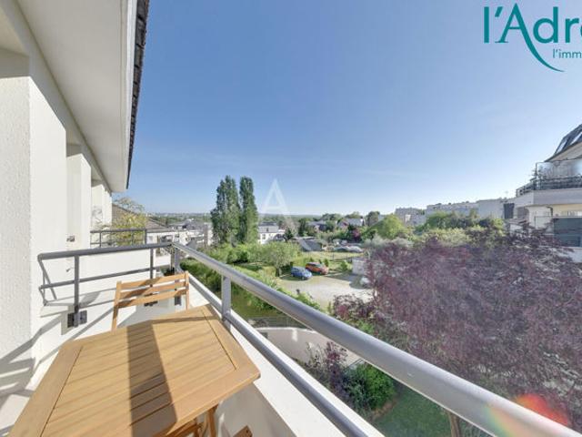 A Vendre Appartement duplex NOISY LE GRAND