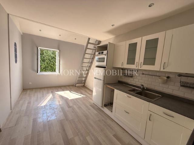 À VENDRE APPARTEMENT EN DUPLEX