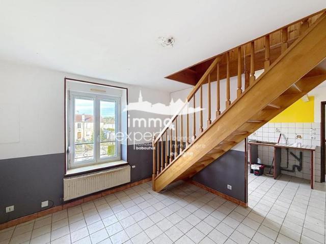À vendre Appartement en duplex à rénover Mirecourt