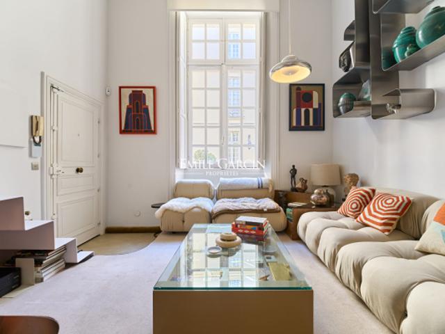 A vendre Appartement en duplex Paris 75004 Hôtel particulier Archives