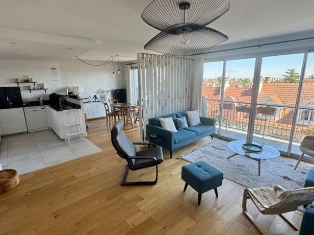 A VENDRE Appartement Enghien Les Bains 4 pièce s 85 m2