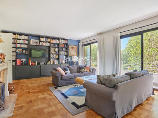 A vendre Appartement familial Vaucresson 5 pièce s 135.47 m2 4 chambres grand balcon