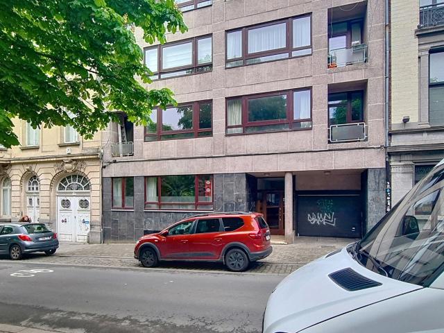 à vendre Appartement Forest avenue du roi 168